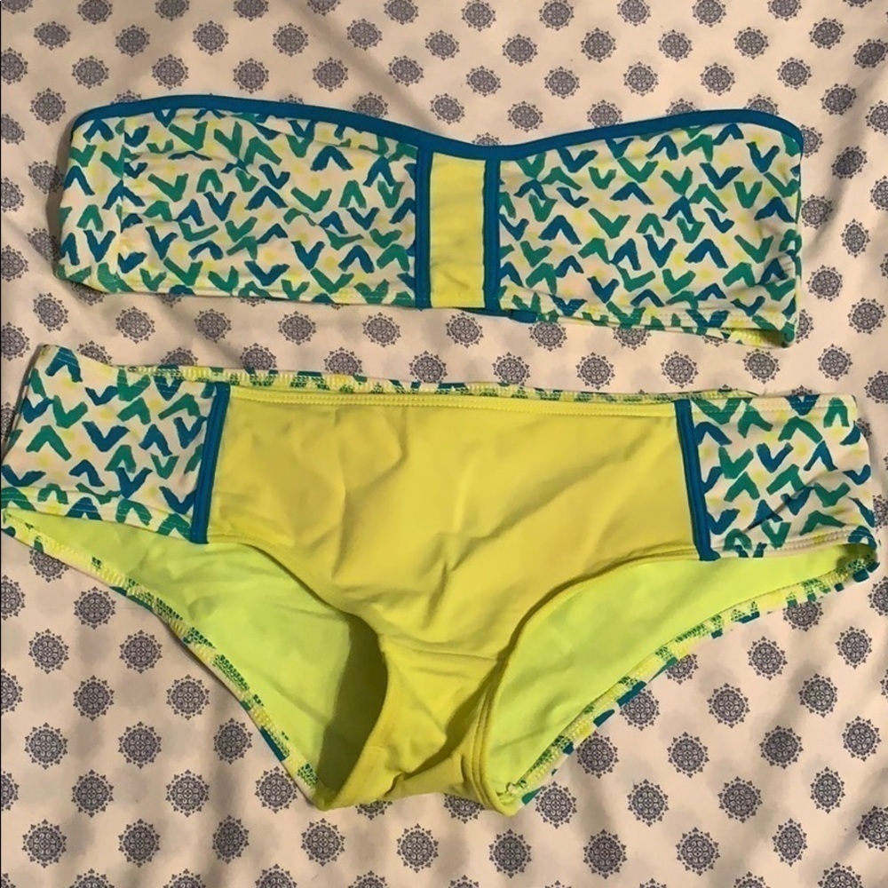 Hollister swim suit